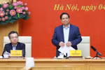 Prime Minister Pham Minh Chinh, Secretary of the Government Party Committee, speaks at the event. (Photo: VNA)