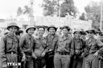 Liberation Press Agency and Vietnam Thong tan xa (VNTTX) reporters covering the Ho Chi Minh Campaign, April 1975 (Photo: VNA) 