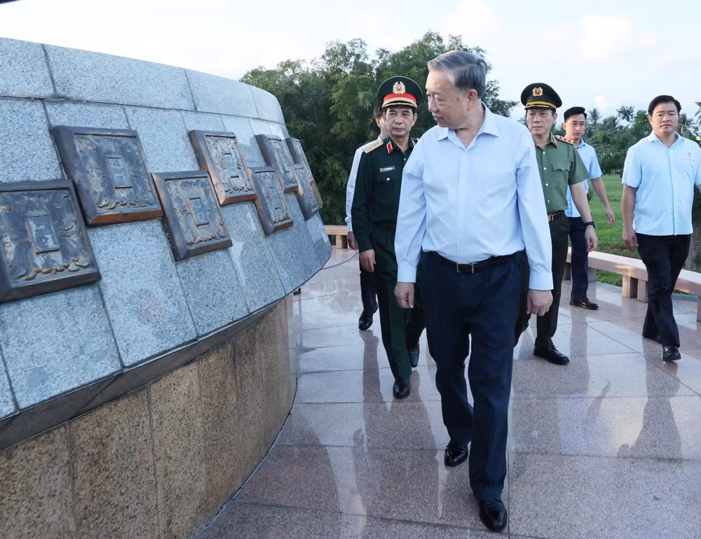 To Lam Quang Tri 2.jpg