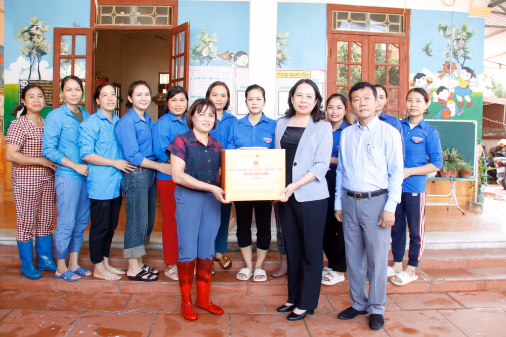 PCT Ánh Xuân 1.jpg
