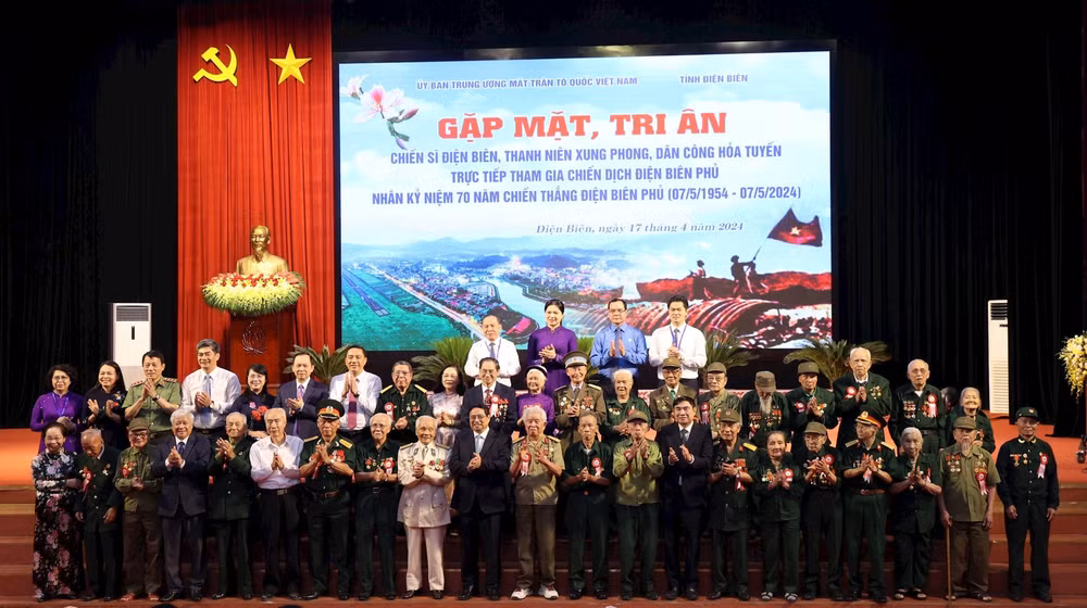 Lo Van Mung 2.jpg