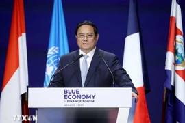 Prime Minister Pham Minh Chinh delivers a speech at the Blue Economy and Finance Forum hosted by the Principality of Monaco as part of the 3rd United Nations Ocean Conference (UNOC 3). (Photo: VNA)