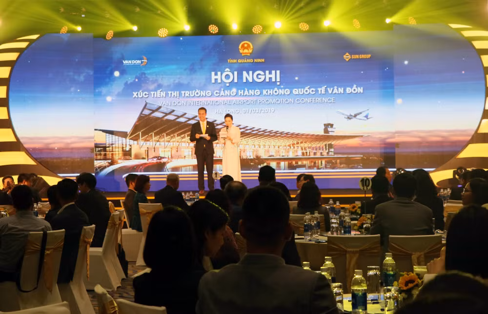 Quang Ninh works to attract flights to Van Don int’l airport ảnh 1