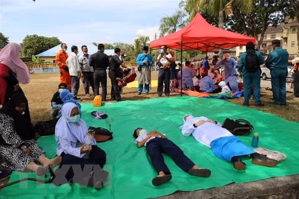 Malaysia closes 34 schools following suspected chemical leak ảnh 1