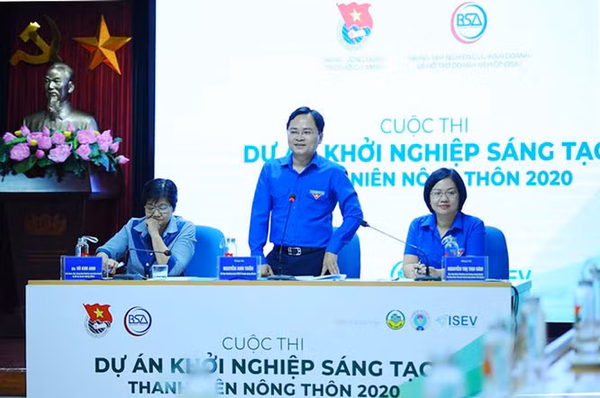 Nearly 87,000 USD to invest in rural youth start-ups ảnh 1