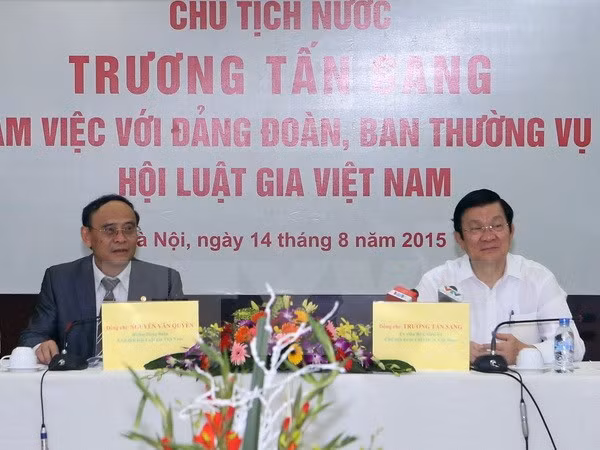 President meets with Vietnam Lawyers’ Association ảnh 1