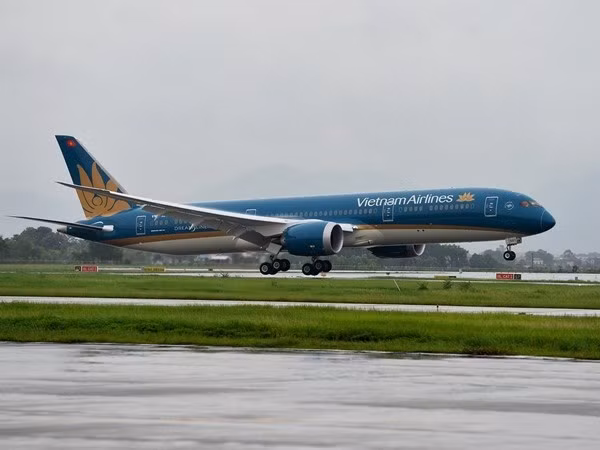 Vietnam Airlines certified as 4-star airline ảnh 1