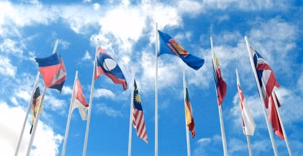 ASEAN enjoys half century of dynamic, comprehensive development ảnh 1