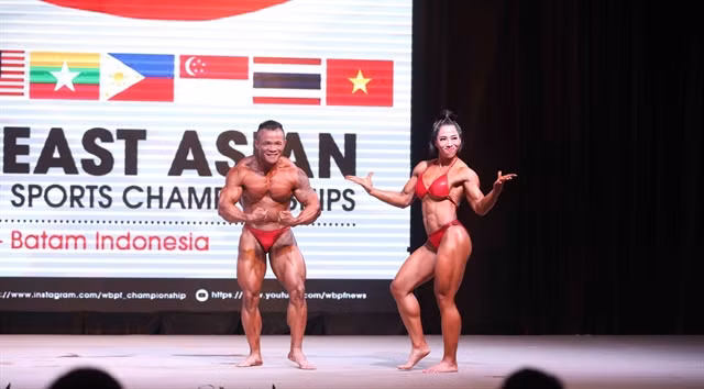 Vietnam tops regional bodybuilding championship ảnh 1