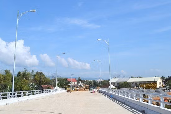 Quang Nam province launches key traffic projects ảnh 1