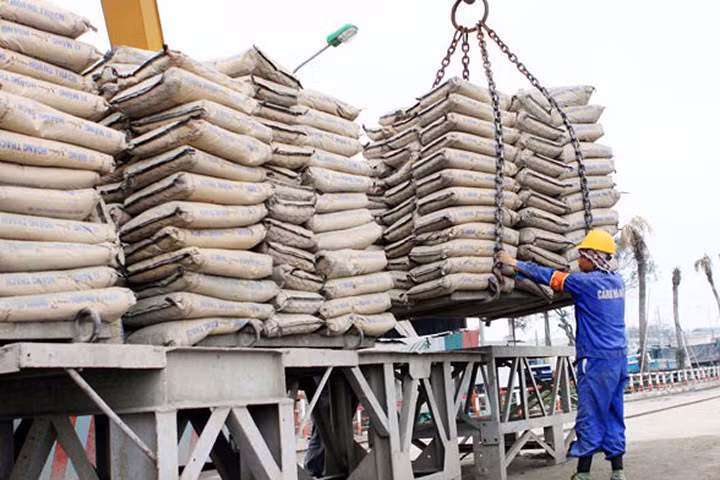 Cement industry remains attractive to foreign investors ảnh 1