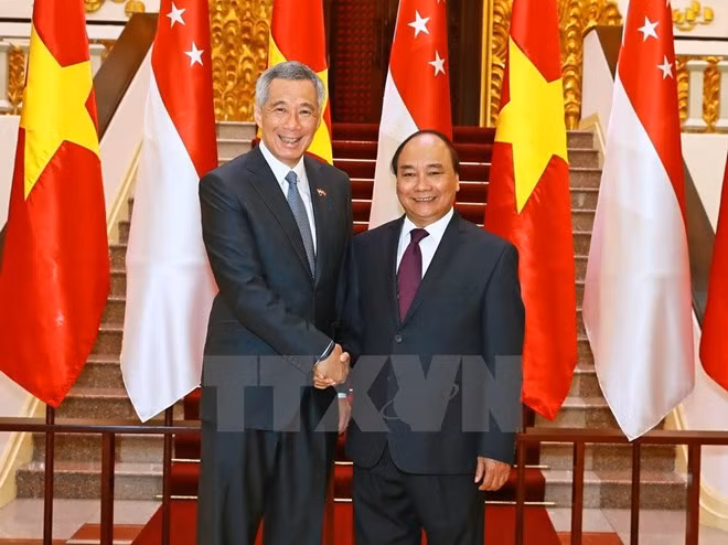 Singapore’s Prime Minister wraps up Vietnam visit ảnh 1