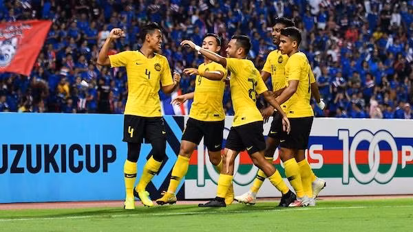 Malaysia enter Suzuki Cup’s final after gripping draw with Thailand ảnh 1