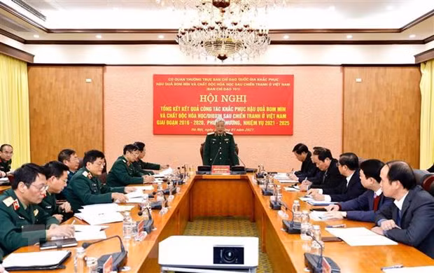 545 mln USD spent on bomb and mine detection, clearance over last decade ảnh 1