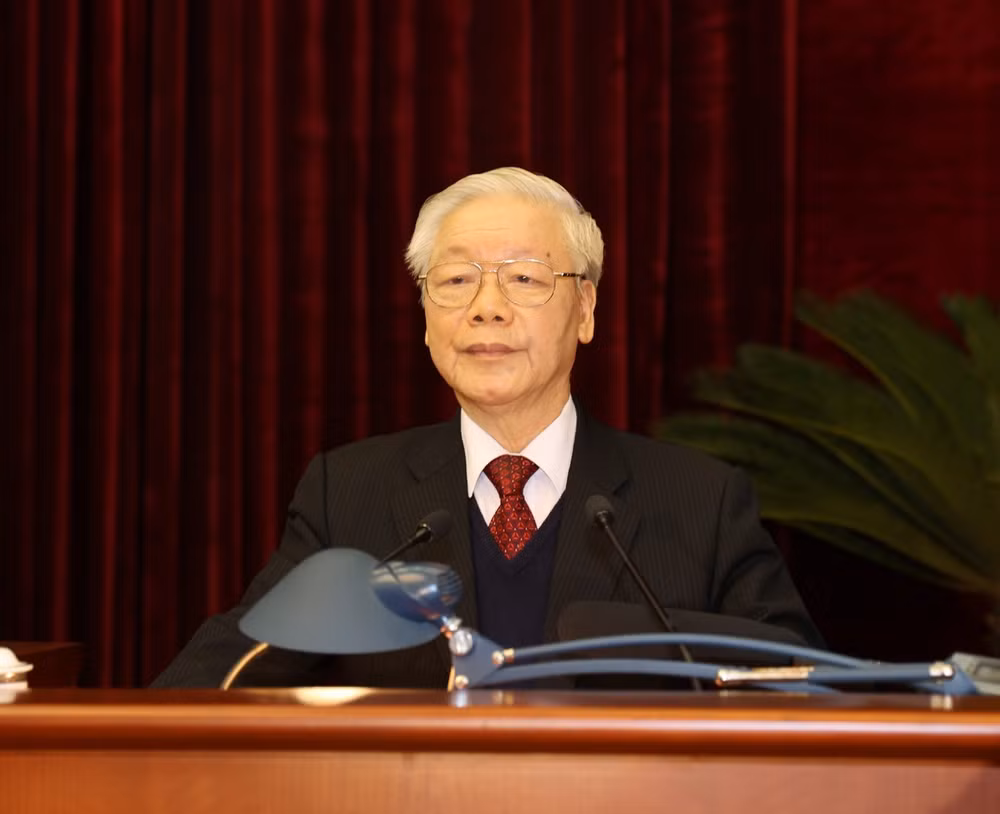 Party Central Committee plenum completes preparation for 13th Congress ảnh 2