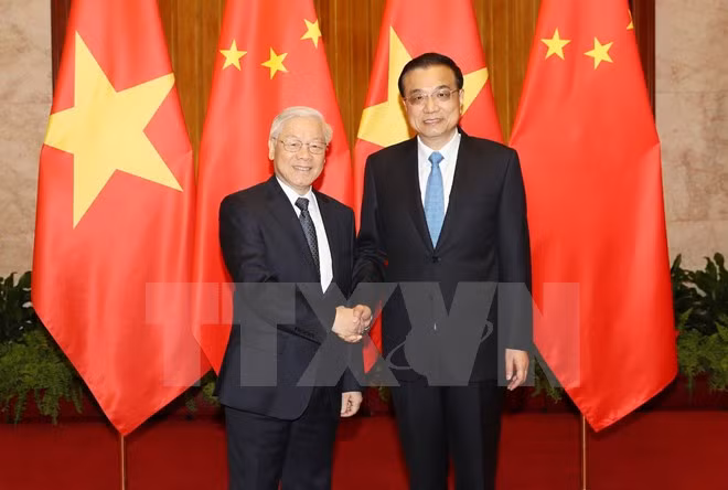 Chinese Premier wants to develop relations with Vietnam ảnh 1