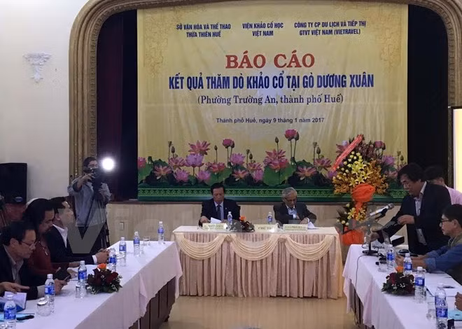 Archaeologists unveil initial findings of Duong Xuan Mound in Hue city ảnh 1