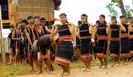 Spring festivals of ethnic minority groups ảnh 2