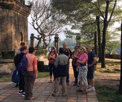 Thua Thien – Hue targets over 3.5 million visitors in 2017 ảnh 1