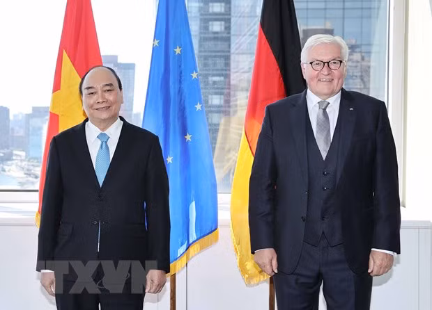 President meets German counterpart, concludes US trip ảnh 2