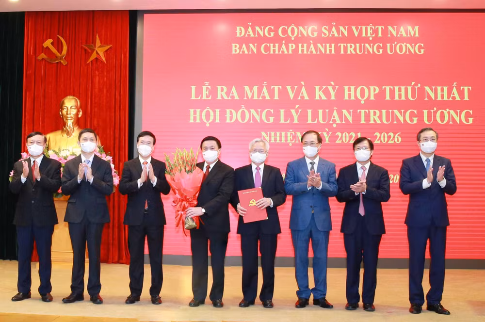 Central Theory Council for 2021-2026 debuts ảnh 1