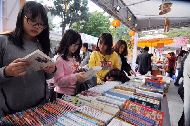 Book festival to return to HCM City in March next year ảnh 1