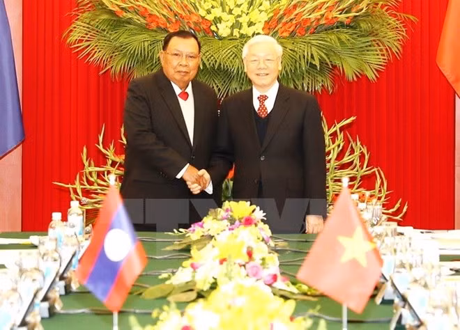 Vietnam-Laos solidarity year – great milestone in bilateral ties ảnh 1