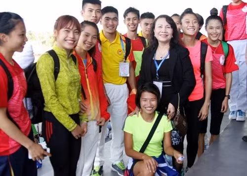 Vietnam win 10 gold medals at ASEAN School Games ảnh 1