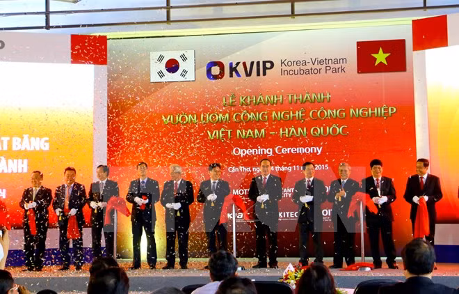 Vietnam-RoK industrial technology incubator inaugurated ảnh 1