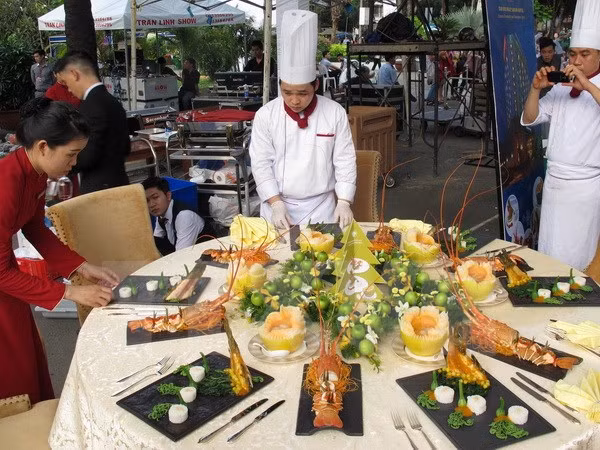 HCM City: Festival features international elegant cuisine ảnh 1