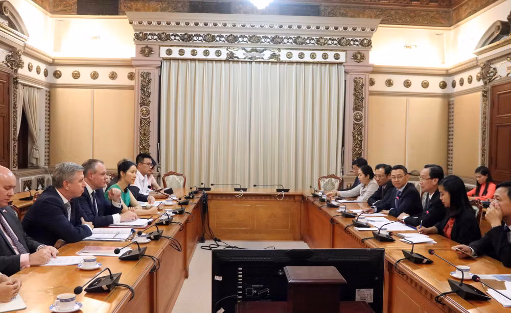 HCM City pledges favourable conditions for British investors ảnh 1