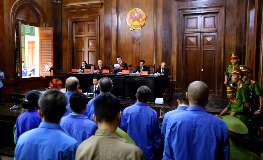 HCM City court hands eight death, one life sentences to drug traffickers ảnh 1