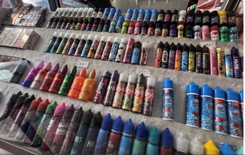 Thailand cracks down on e-cigarettes at schools ảnh 1