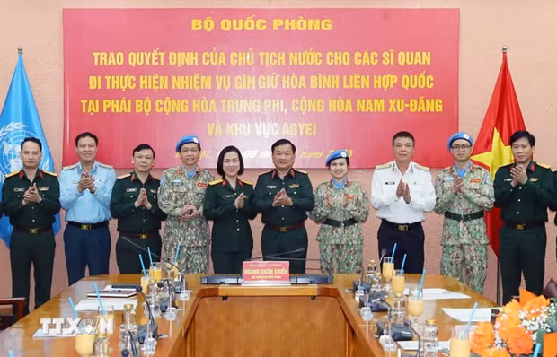 ☕ Afternoon briefing on April 8 ảnh 5