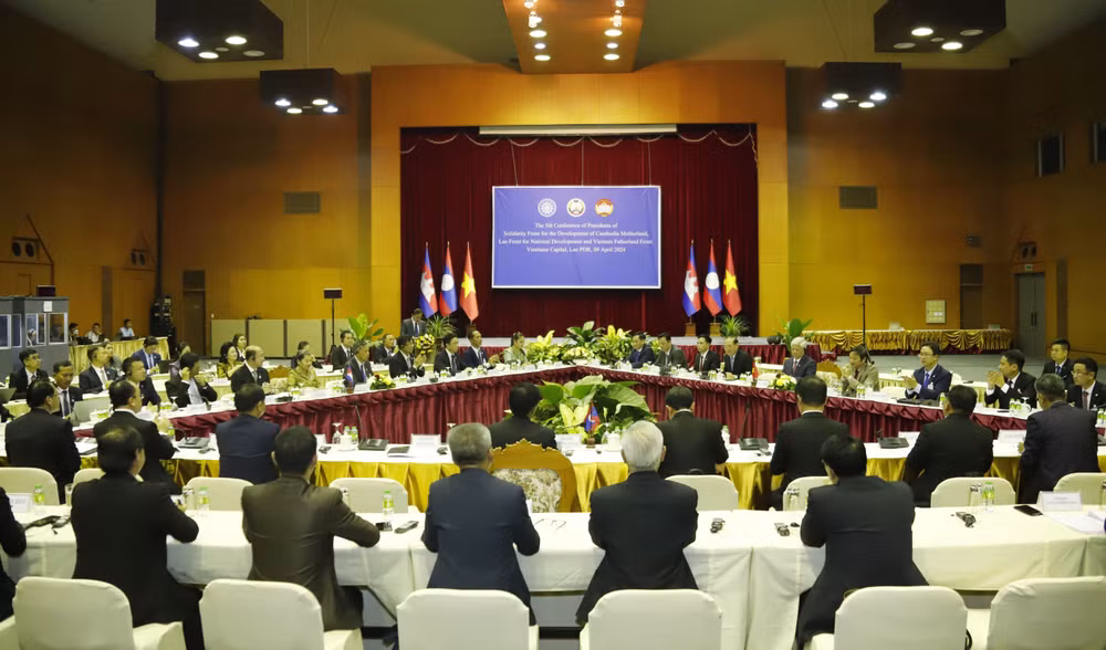 Fronts of Cambodia, Laos, Vietnam reinforce cooperation ảnh 1