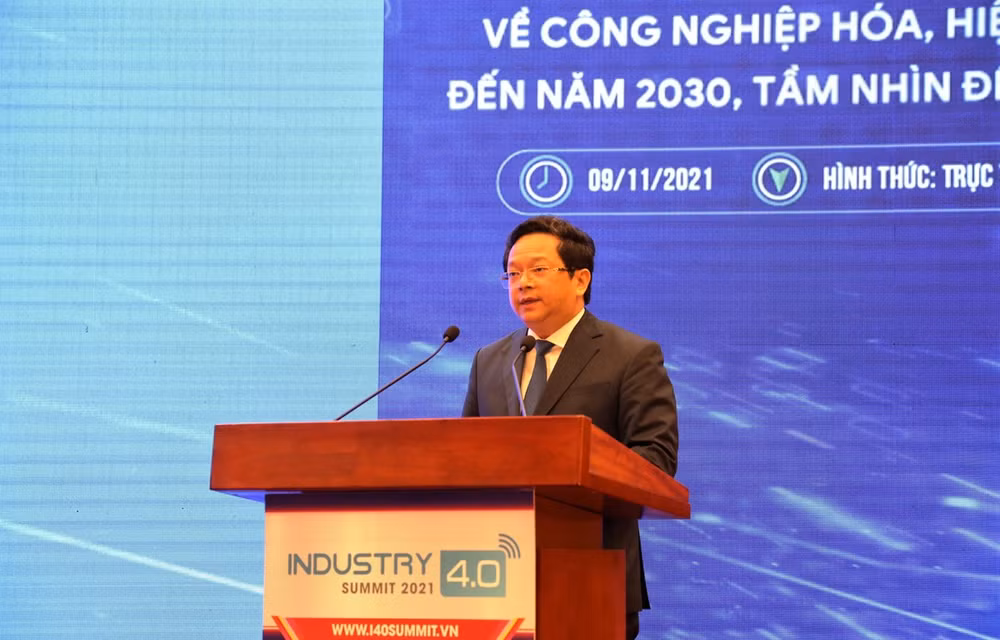 New approach, mindset on industrialisation, modernisation discussed ảnh 1