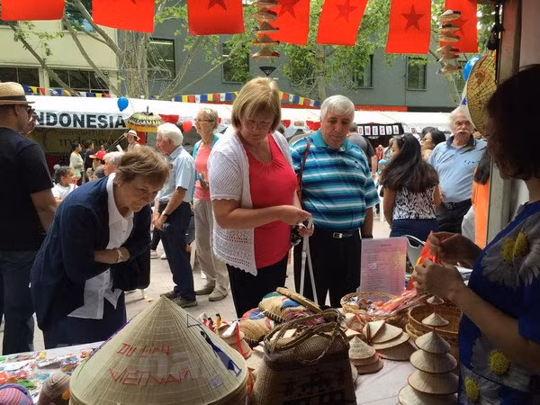 Vietnam joins multicultural festival in Australia ảnh 1
