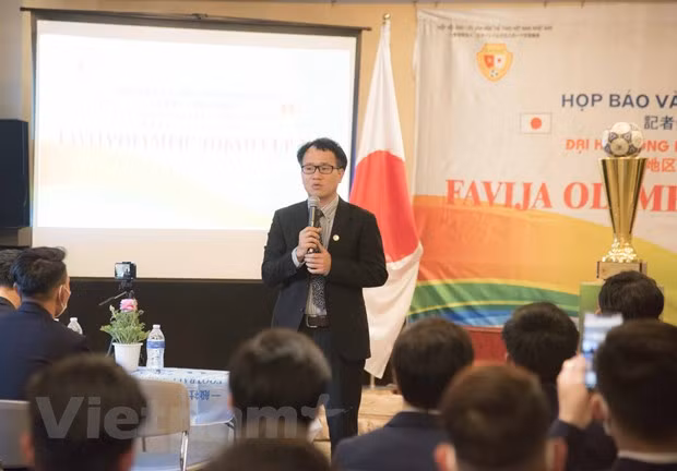 Biggest-ever football championship for Vietnamese launched in Japan ảnh 1
