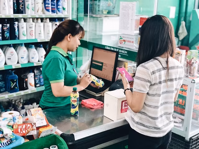 Banks, fintech firms promote cashless payments during epidemic ảnh 1