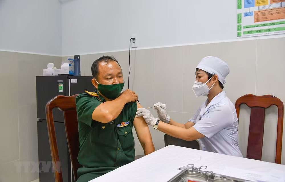 Vietnam reports no new COVID-19 cases on April 11 morning ảnh 1