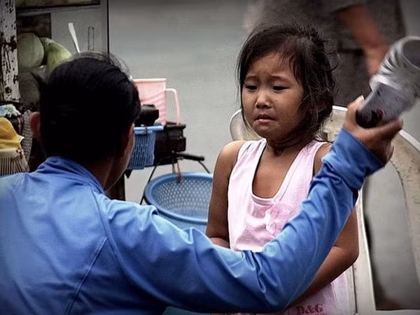 UN vows to help Vietnam prevent violence against children ảnh 1
