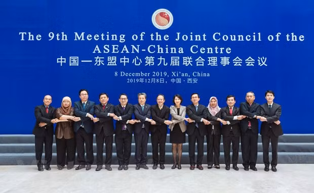 Vietnam attends ASEAN – China Centre Joint Council’s meeting ảnh 1