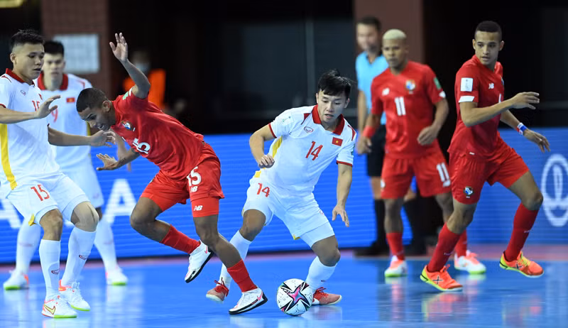 Vietnam score ‘Goal of the Tournament’ at Futsal World Cup 2021 ảnh 1 Vietnam score ‘Goal of the Tournament’ at Futsal World Cup 2021 ảnh 1