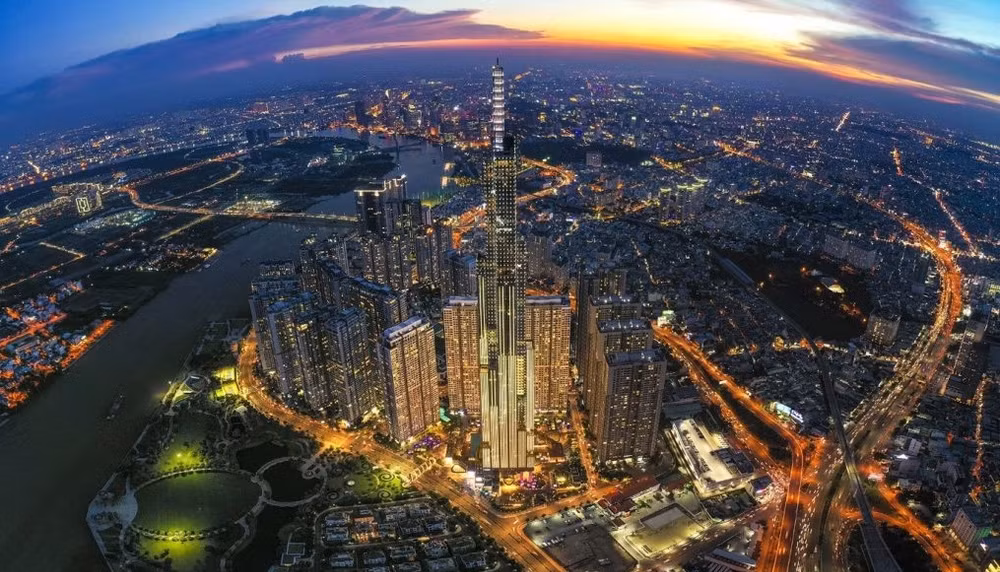 Vietnam still sees optimistic economic outlook in 2022: scholar ảnh 1