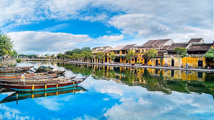 Vietnam honoured as Asia’s Leading Destination in 2021 ảnh 1