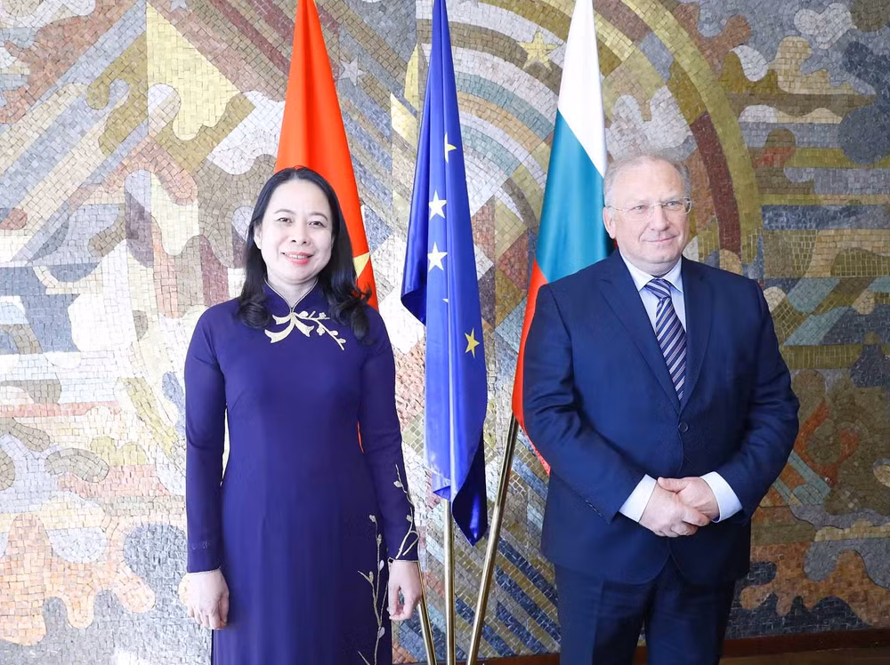 Vice President meets acting Prime Minister, Foreign Minister of Bulgaria ảnh 3