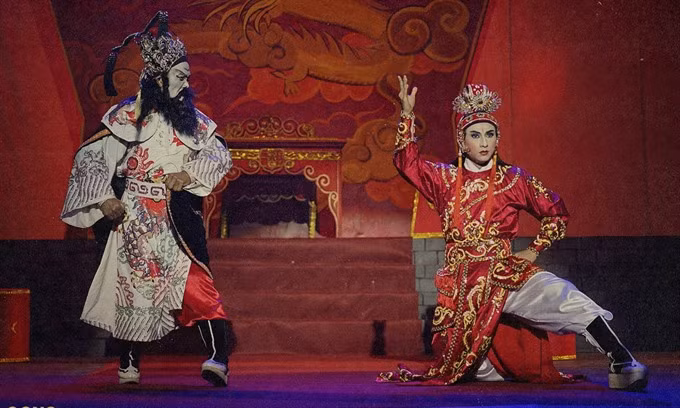 Film on “cai luong” to compete in Tokyo International Film Festival ảnh 1