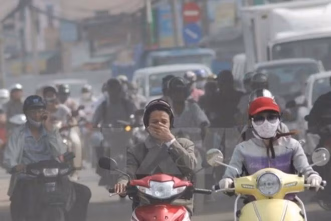 Paris experts share experience in air quality management ảnh 1