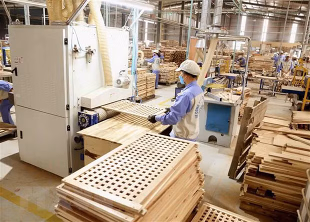Vietnamese furniture firms strive to further join global supply chain ảnh 1