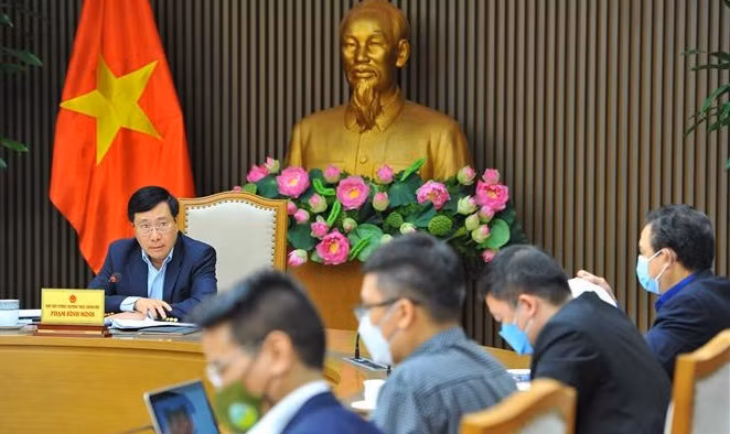 Deputy PM urges early completion of legal framework to carry out national target programmes ảnh 1